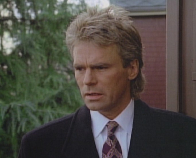 Angus MacGyver Trucs et Astuces - 6x16 T�moin Sans Parole - 6